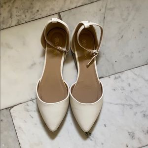 DREAMPAIRS WHITE FLATS